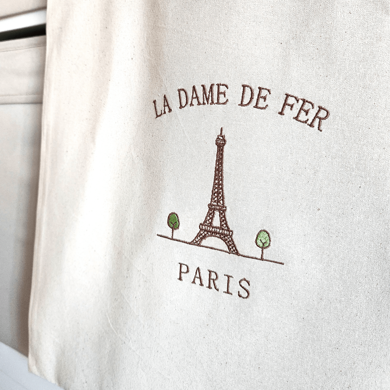 La Dame de Fer - Tote